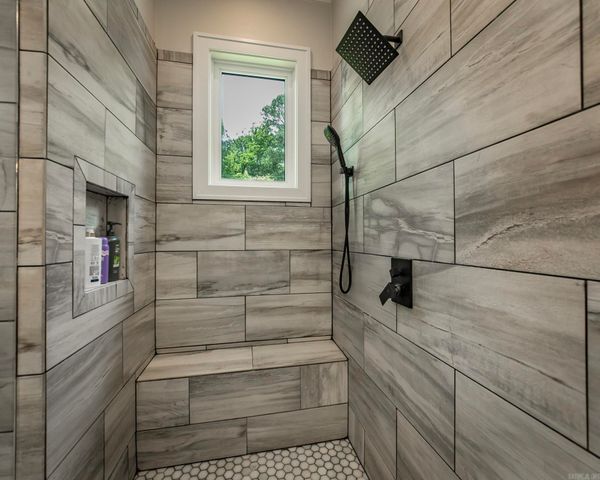 29 Woody Lane, Cabot, AR 72023