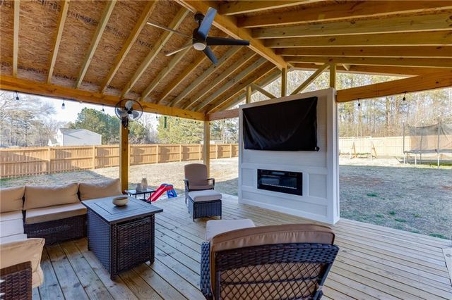 565 Bryson Trail, Monroe, GA 30655