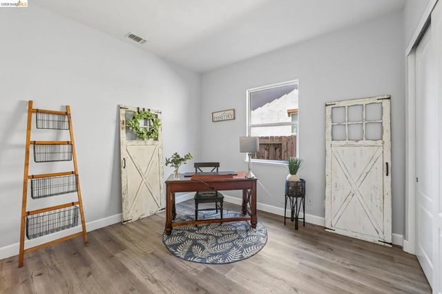 19 Minaret Rd, Oakley, CA 94561