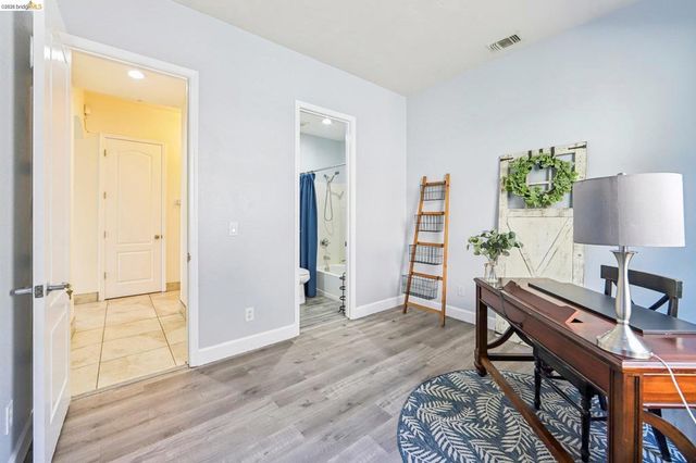 19 Minaret Rd, Oakley, CA 94561