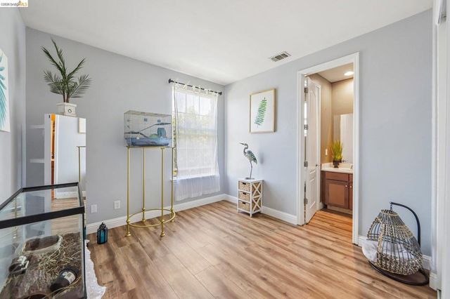 19 Minaret Rd, Oakley, CA 94561