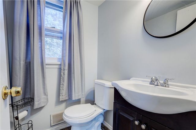 34 Belinda Crescent, Perinton, NY 14450