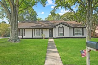 3203 Greenridge Drive, Missouri City, TX 77459