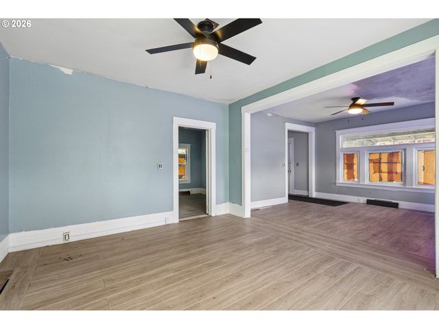 5027 Ne 16TH Ave, Portland, OR 97211
