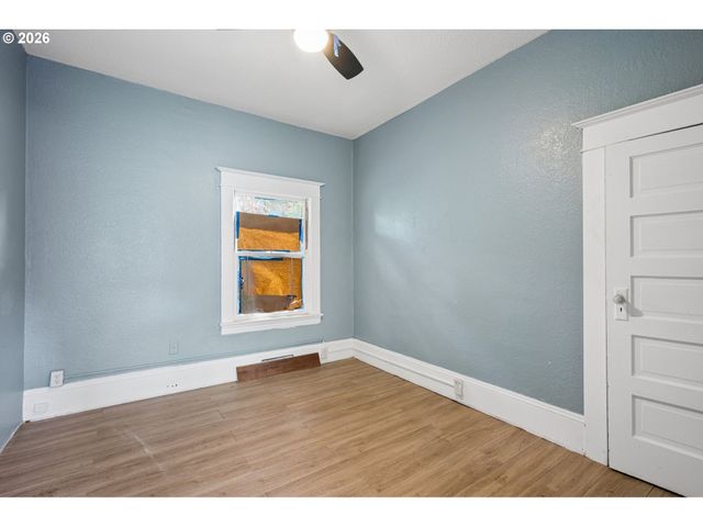 5027 Ne 16TH Ave, Portland, OR 97211