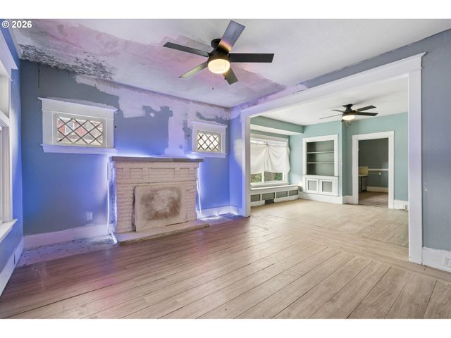 5027 Ne 16TH Ave, Portland, OR 97211