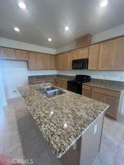 128 Squaw Valley Drive, Merced, CA 95341