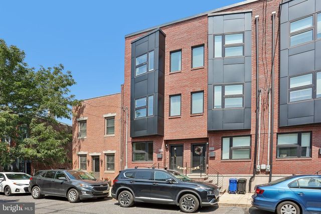 2656 SALMON ST, Philadelphia, PA 19125