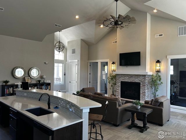 4672 Hahns Peak Dr 204, Loveland, CO 80538