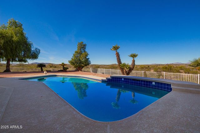 610 N SADDLEBACK Trail, Wickenburg, AZ 85390