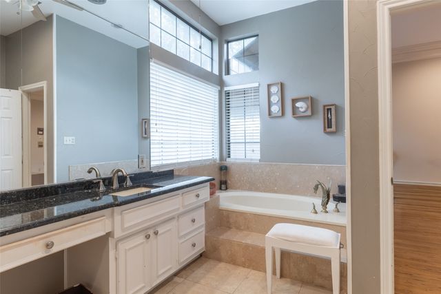 14036 Highmark Square, Dallas, TX 75254