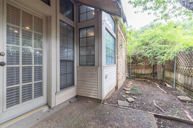 14036 Highmark Square, Dallas, TX 75254