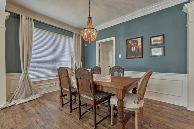 82 E Coldbrook Circle, The Woodlands, TX 77381