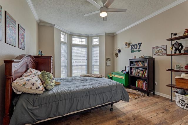 82 E Coldbrook Circle, The Woodlands, TX 77381