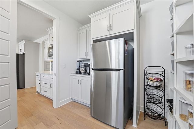 18304 Monrovia Street, Overland Park, KS 66013