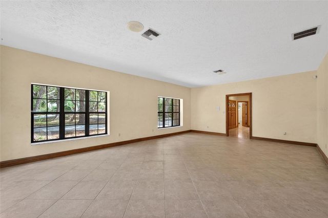 902 RIVER RAPIDS AVENUE, Brandon, FL 33511