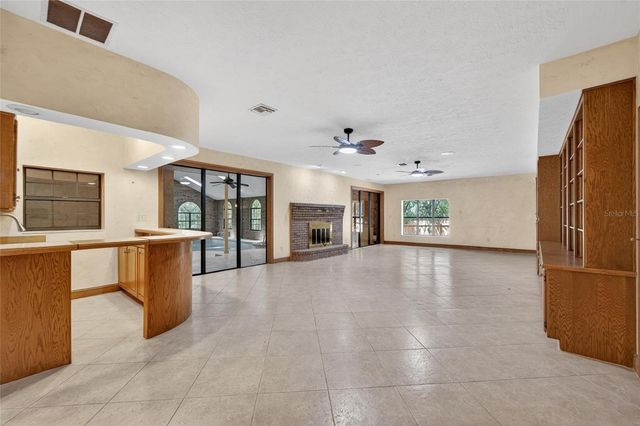 902 RIVER RAPIDS AVENUE, Brandon, FL 33511