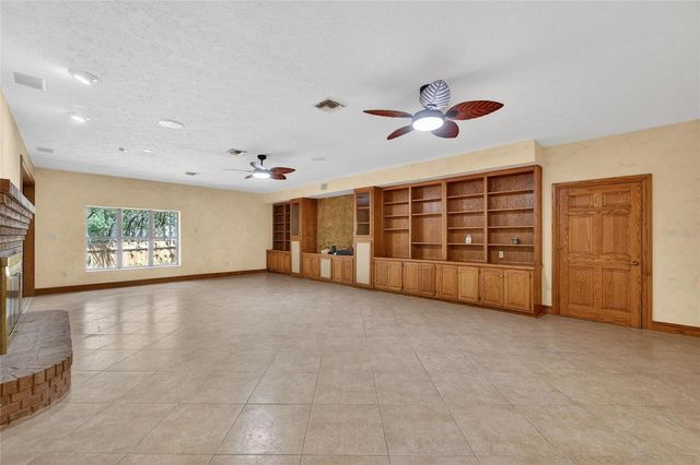 902 RIVER RAPIDS AVENUE, Brandon, FL 33511