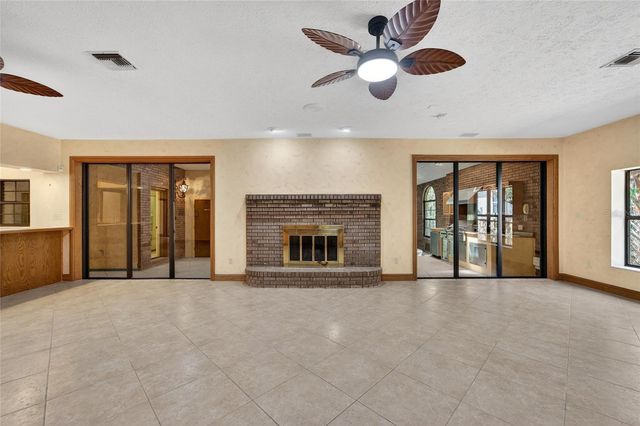 902 RIVER RAPIDS AVENUE, Brandon, FL 33511