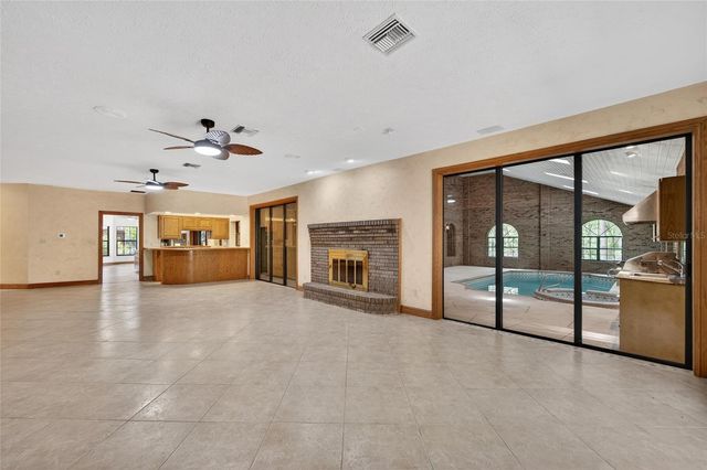 902 RIVER RAPIDS AVENUE, Brandon, FL 33511