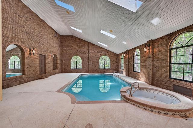 902 RIVER RAPIDS AVENUE, Brandon, FL 33511