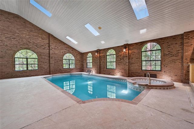 902 RIVER RAPIDS AVENUE, Brandon, FL 33511