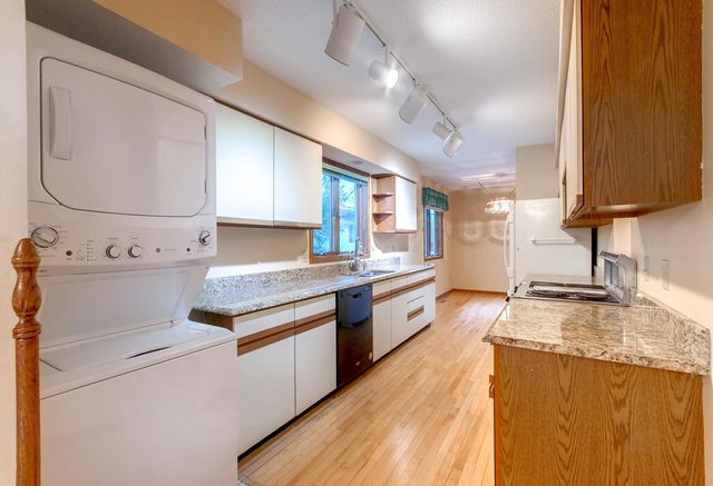 614 Meldahl Lane, Northfield, MN 55057