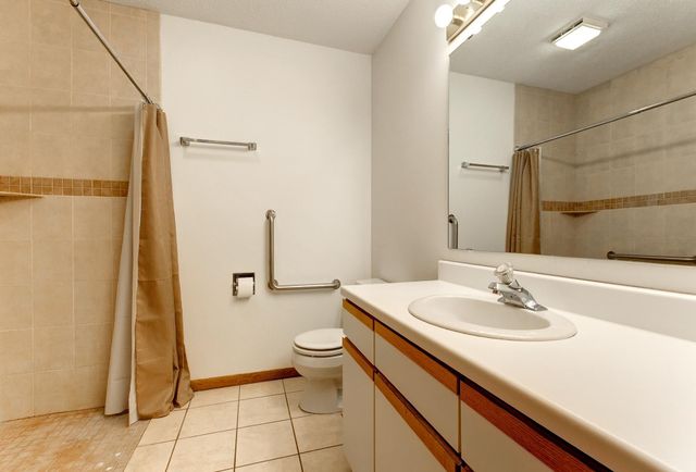 614 Meldahl Lane, Northfield, MN 55057