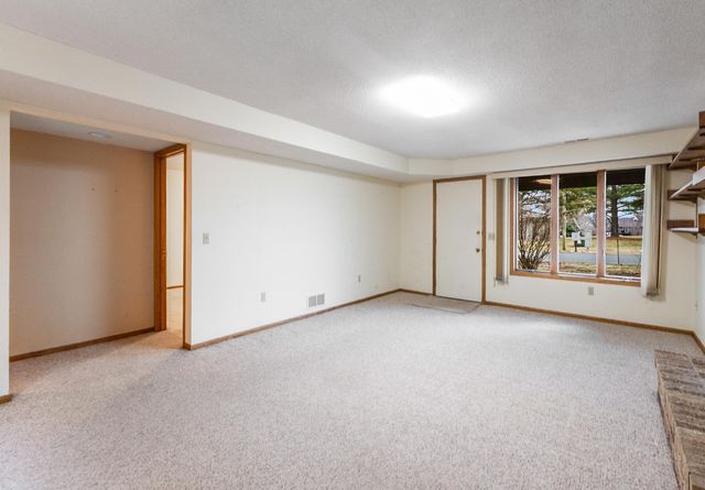 614 Meldahl Lane, Northfield, MN 55057