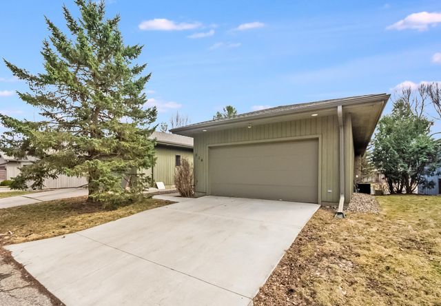 614 Meldahl Lane, Northfield, MN 55057