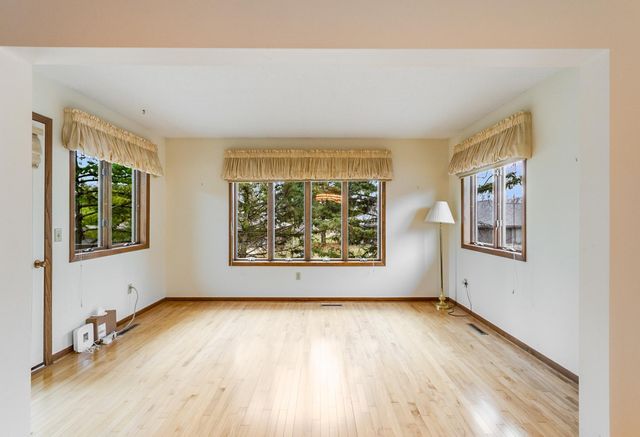 614 Meldahl Lane, Northfield, MN 55057