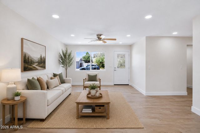 901 N 95TH Place, Mesa, AZ 85207