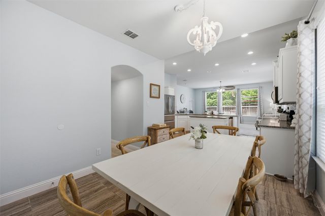 324 Hudson Court, Kennedale, TX 76060