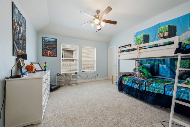 324 Hudson Court, Kennedale, TX 76060
