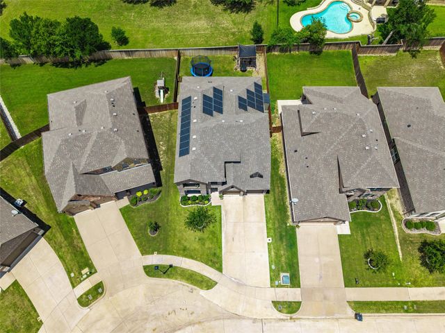 324 Hudson Court, Kennedale, TX 76060