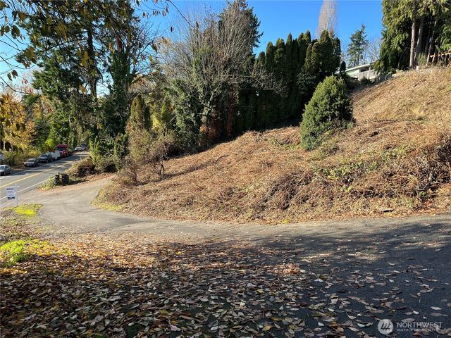 6800 S 133rd Street, Seattle, WA 98178