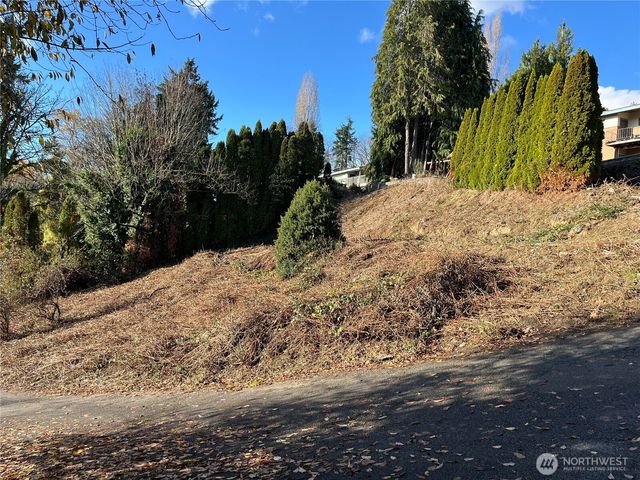 6800 S 133rd Street, Seattle, WA 98178