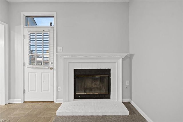 714 Sutherland DR, Chesapeake, VA 23320