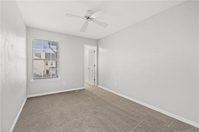 714 Sutherland DR, Chesapeake, VA 23320