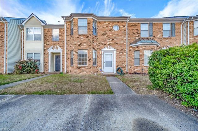 714 Sutherland DR, Chesapeake, VA 23320