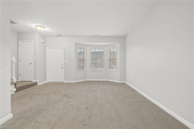 714 Sutherland DR, Chesapeake, VA 23320