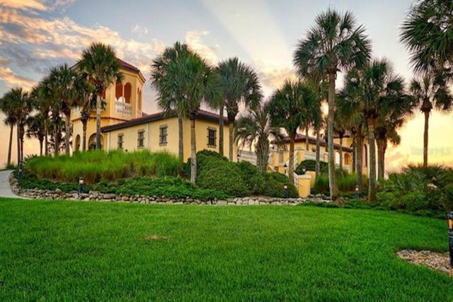 21 LOS LAGOS BOULEVARD, Palm Coast, FL 32137