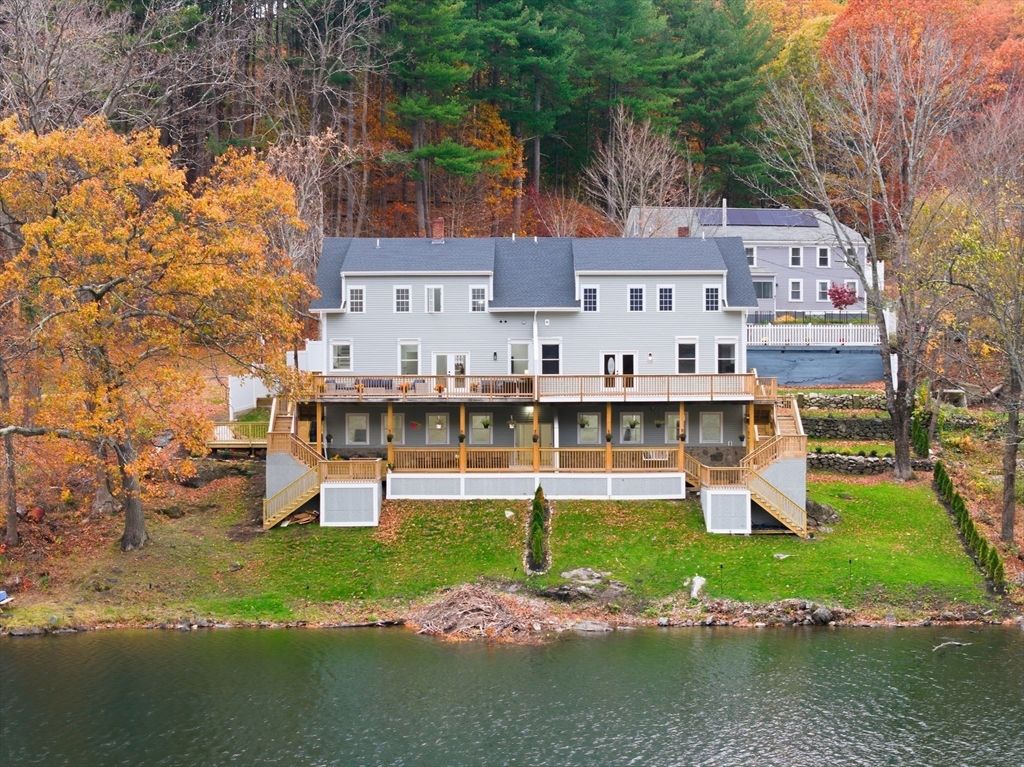 288 Grove St 288, Clinton, MA 01510