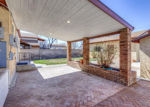 2605 Oakland Ave, Pueblo, CO 81004