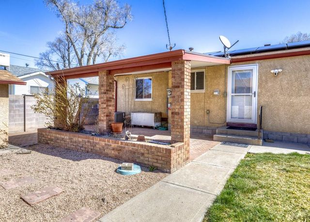 2605 Oakland Ave, Pueblo, CO 81004