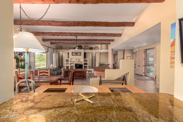 9225 E LAZYWOOD Place, Carefree, AZ 85377