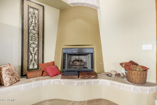 9225 E LAZYWOOD Place, Carefree, AZ 85377