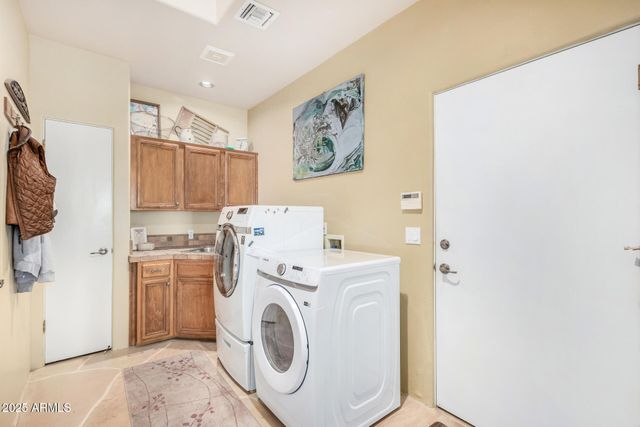 9225 E LAZYWOOD Place, Carefree, AZ 85377