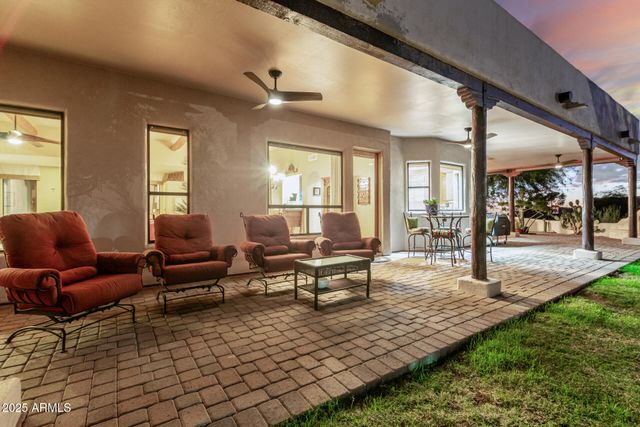 9225 E LAZYWOOD Place, Carefree, AZ 85377