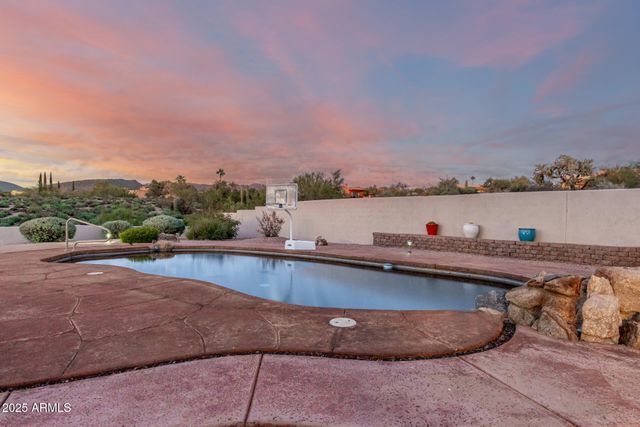 9225 E LAZYWOOD Place, Carefree, AZ 85377